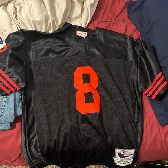 Football jerseys - Picture 4 of 5